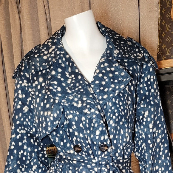 Ann Taylor Modern Trench Coat - Picture 5 of 8